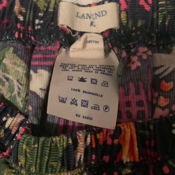 Lands end woodland nature  corduroy skirt . Size L 6x- 7 - Picture 2 of 2